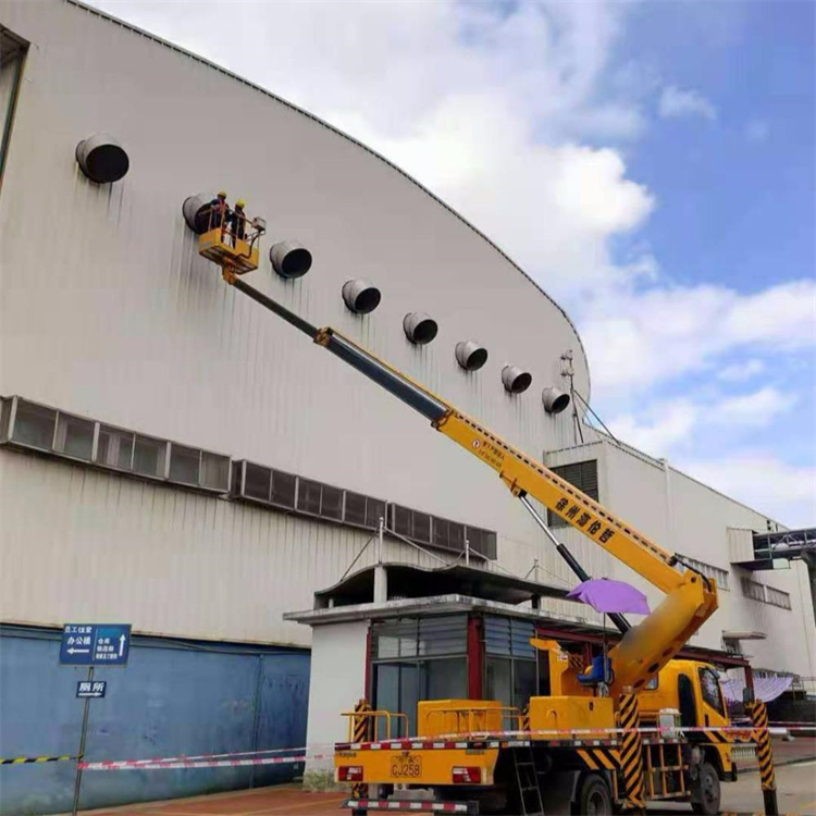 伍家岗高空作业车出租服务：专业广告牌安装解决方案